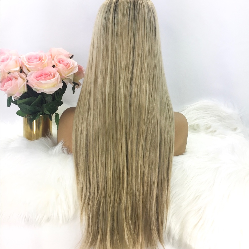 Sweetheart | Lace Front Wig W/Side Part - Picture 4 of 8